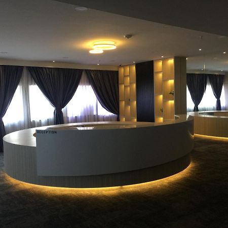 Folkmeldrum Hotel Johor Bahru Bagian luar foto