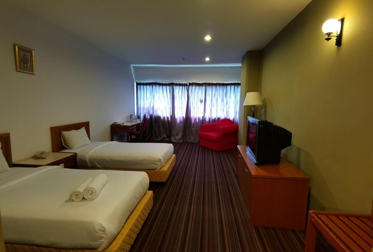 Folkmeldrum Hotel Johor Bahru Bagian luar foto