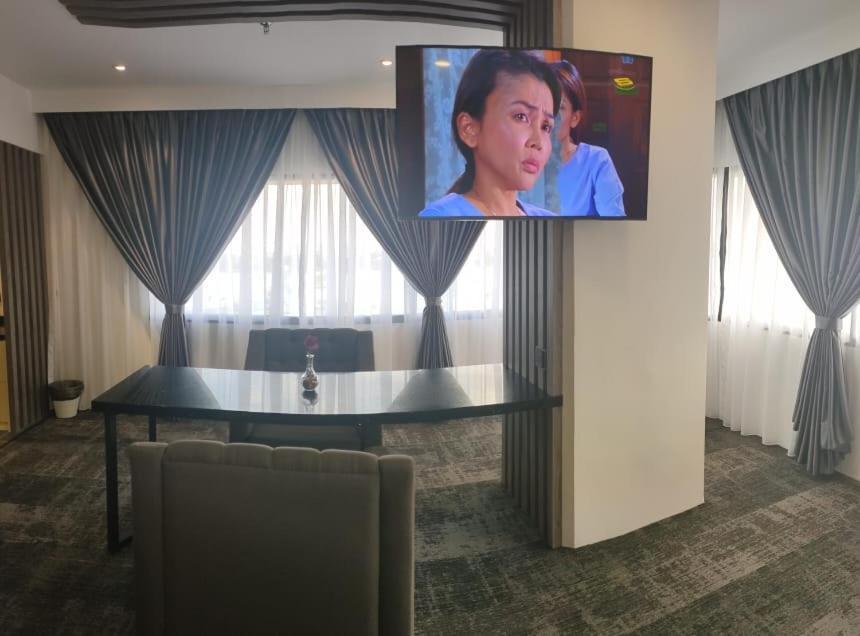 Folkmeldrum Hotel Johor Bahru Bagian luar foto