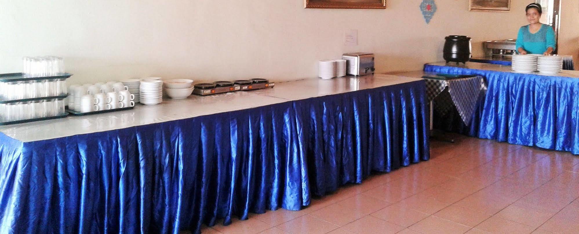 Folkmeldrum Hotel Johor Bahru Bagian luar foto